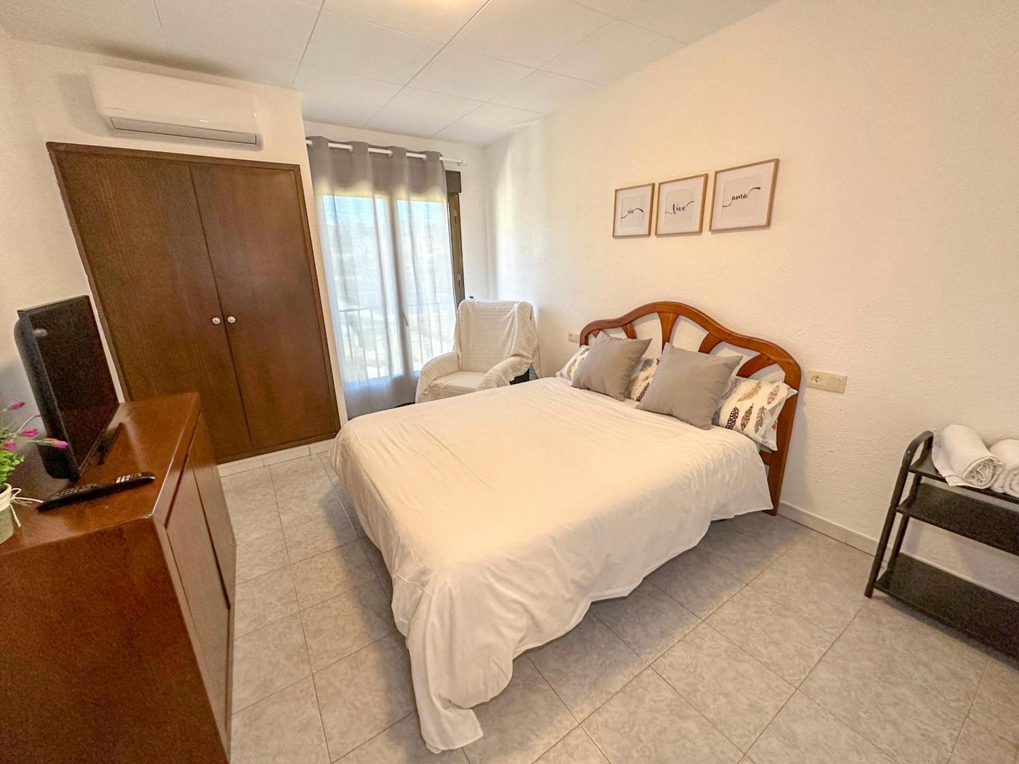 Camping Gran Sol Montferrer Bagian luar foto
